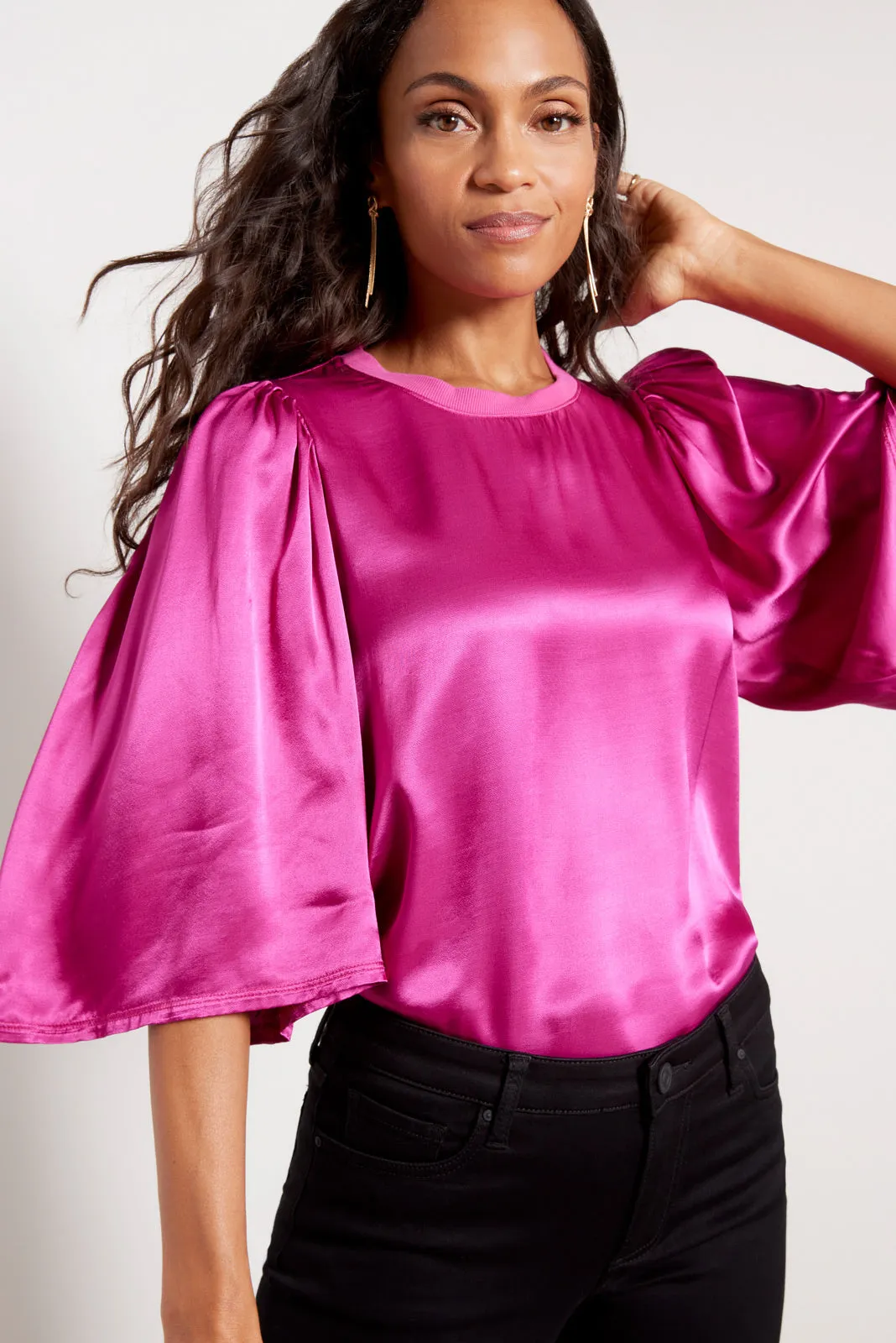 Donna Bell Sleeve Top