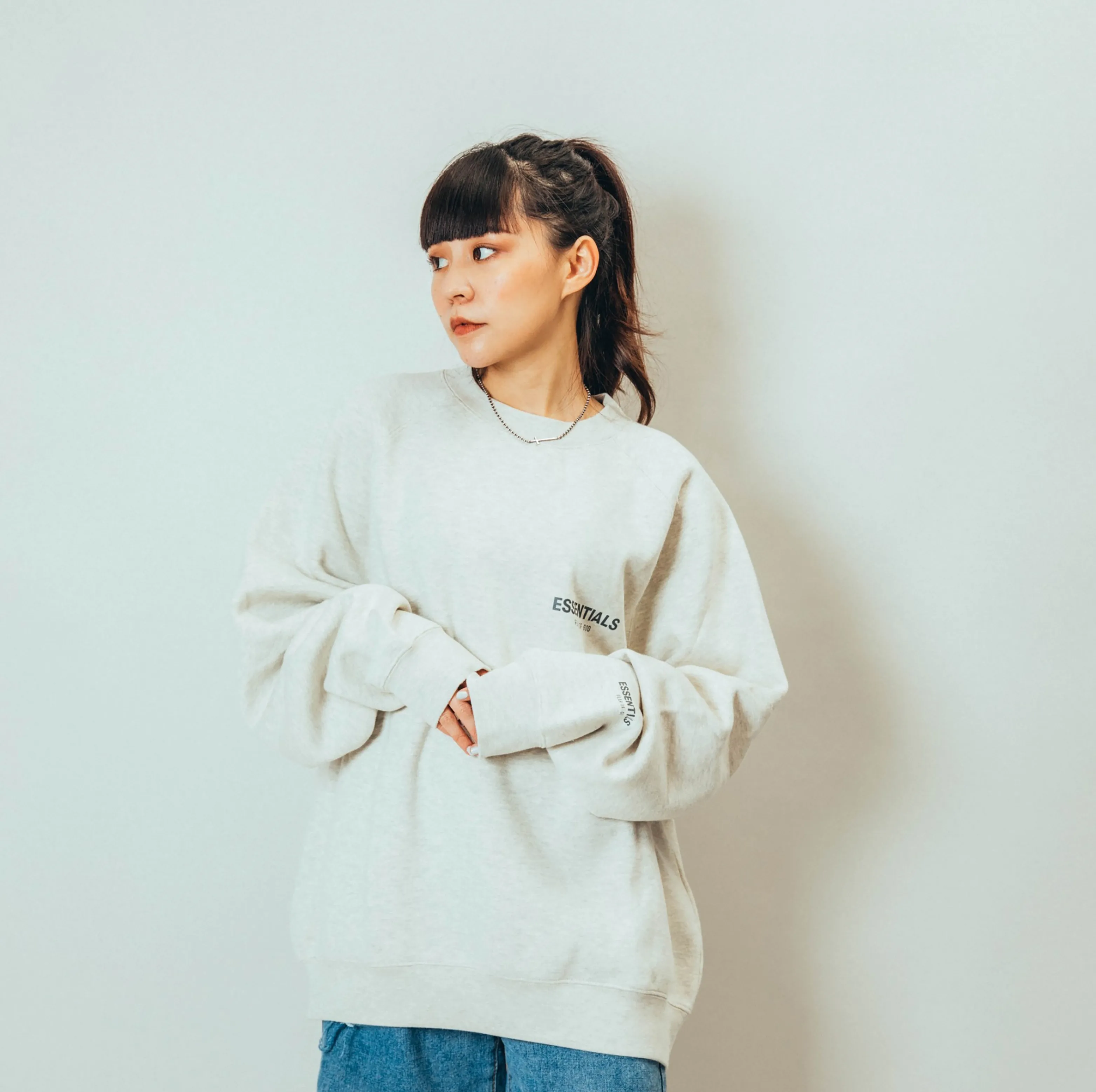 FOG Fear Of God Essentials CREWNECK SS22 [636698]