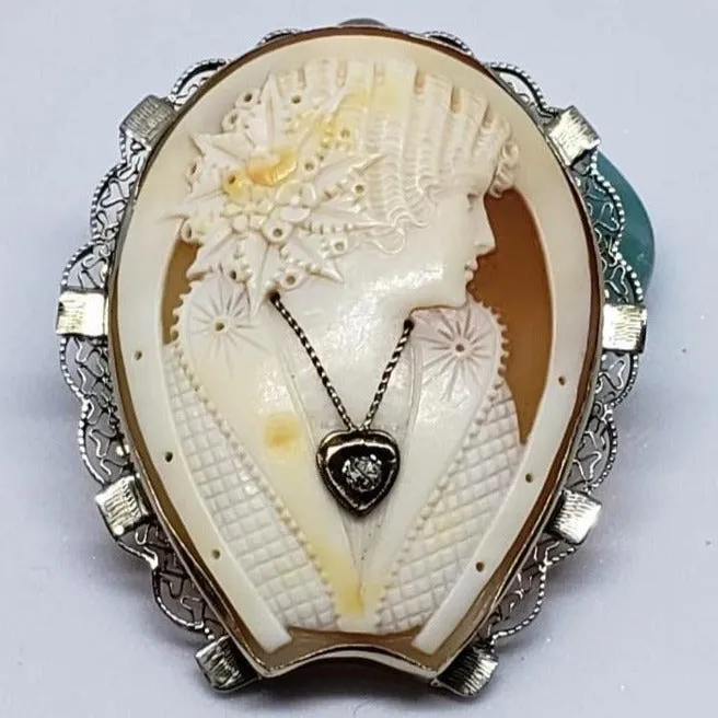 Horseshoe Cameo Habille Pendant/Brooch