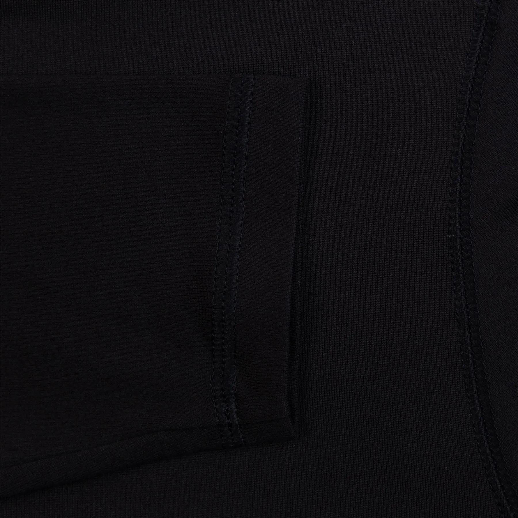 Lightweight Quarter Zip Mid Layer Black/Sky - SS24