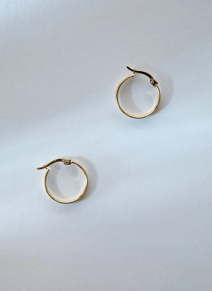 Tay small round earrings 14k gold