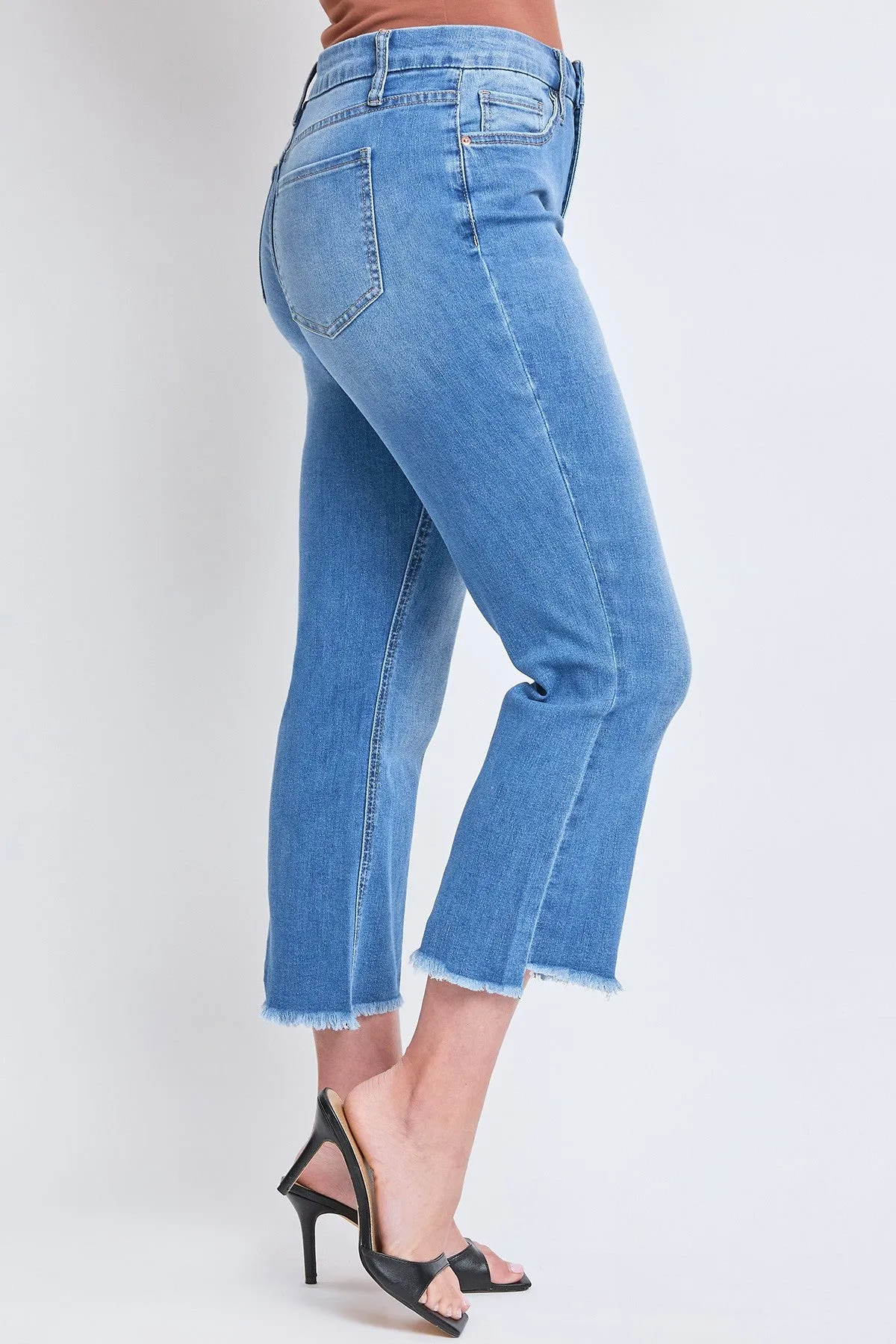 Women's Curvy Fit High Rise Hi -Low Frayed Hem Jean