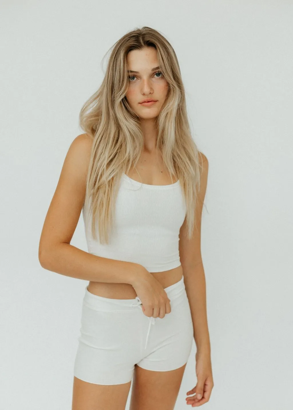 Éterne Square Neck Tank in Cream